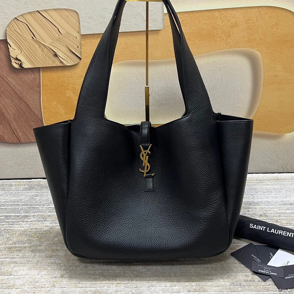 YSL LE 7 À 5 BEA 0723